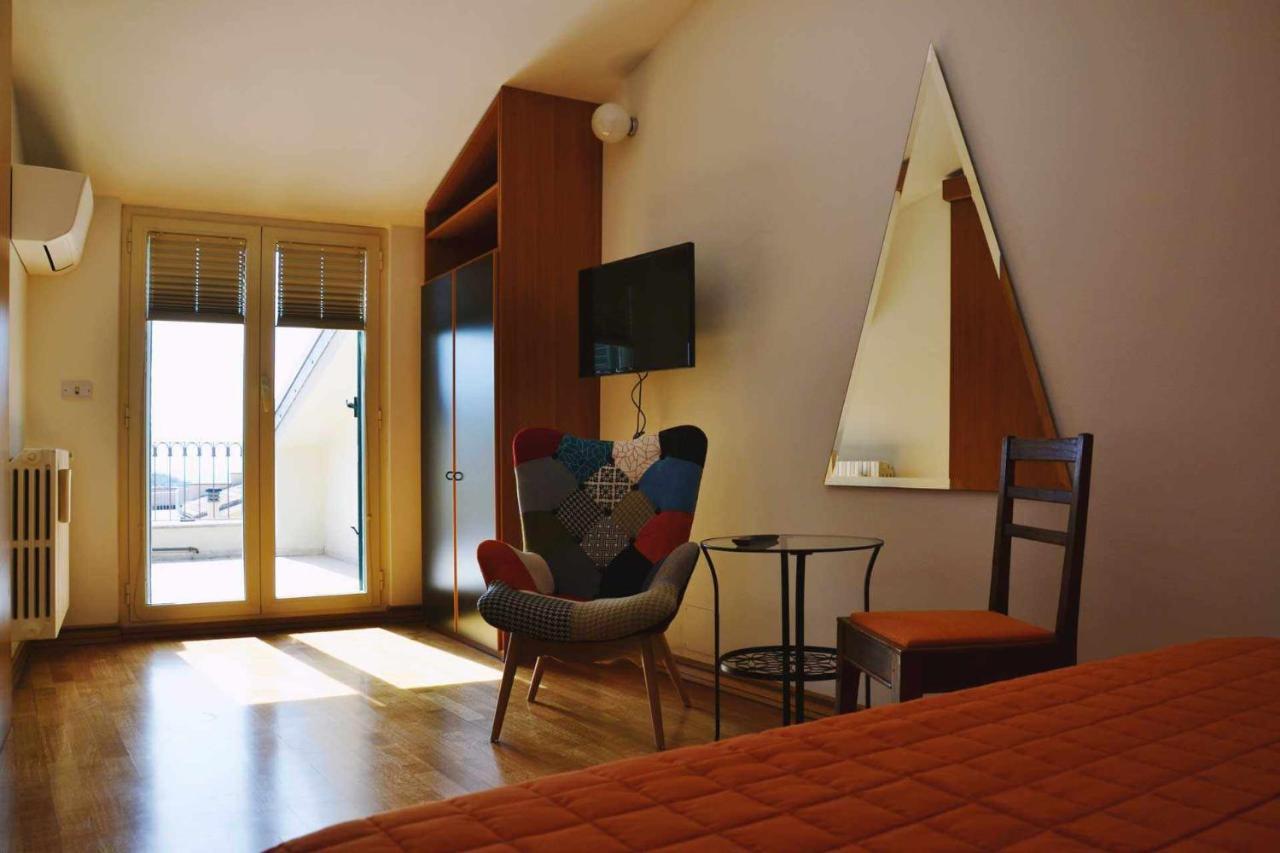 Bed and Breakfast Beb Cornelia Атри Экстерьер фото