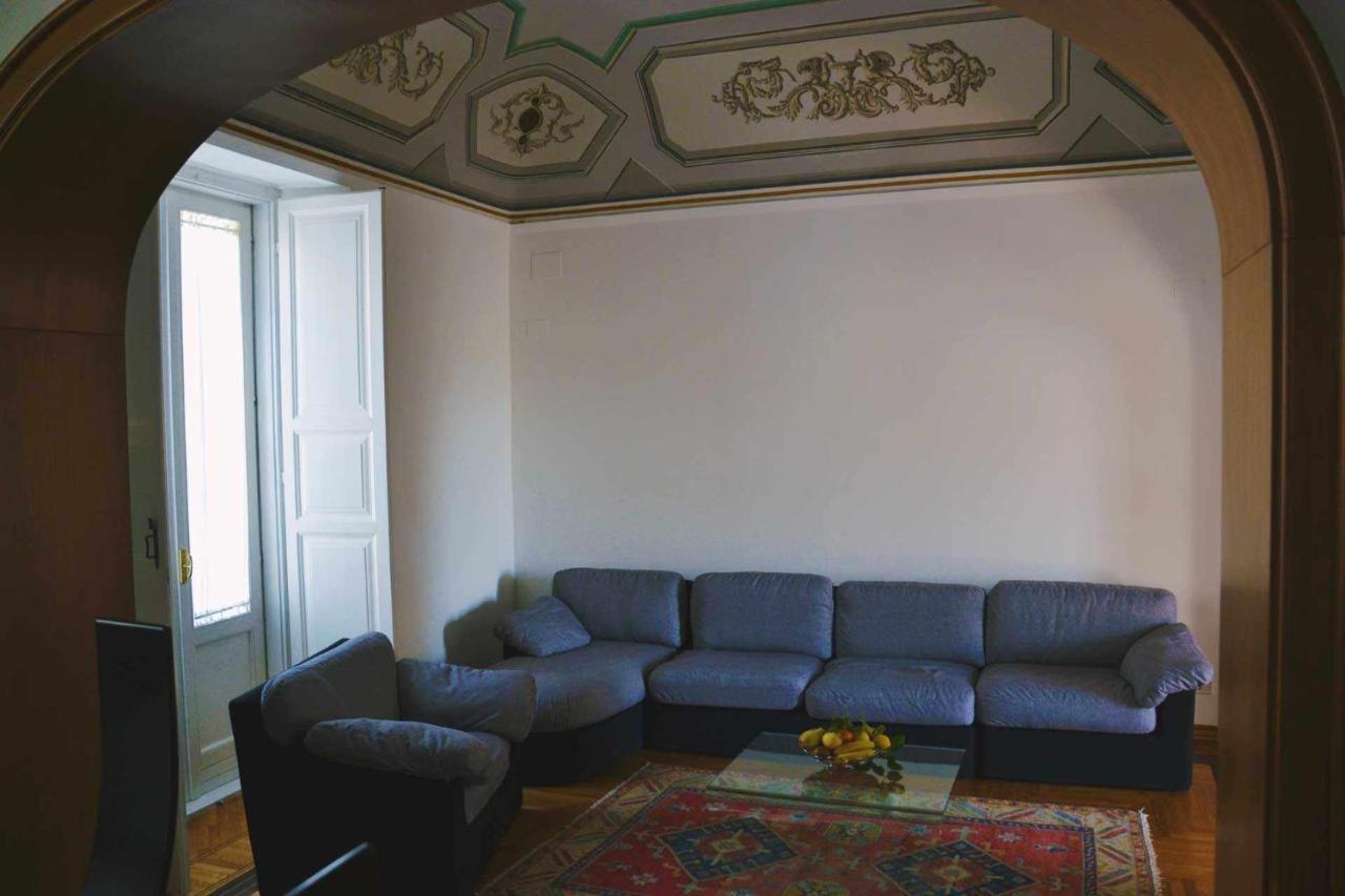 Bed and Breakfast Beb Cornelia Атри Экстерьер фото